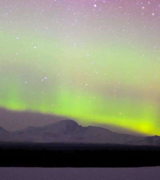 Aurora borealis Wrangell-St. Elias National Park, Alaska.