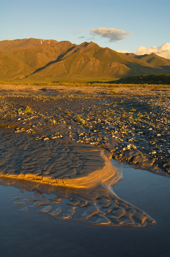 The Brooks Range near marsh Fork River, ANWR rafting trip on Canning River, ANWR, Alaska.