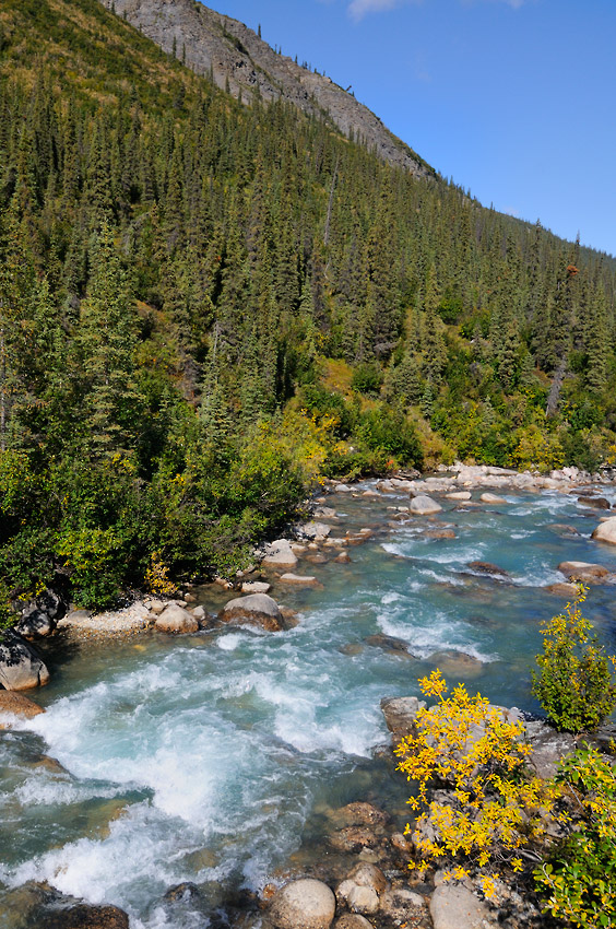 Gates of the Arctic National Park guides trips Arrigetch Creek, Gates of the Arctic trips Alaska.