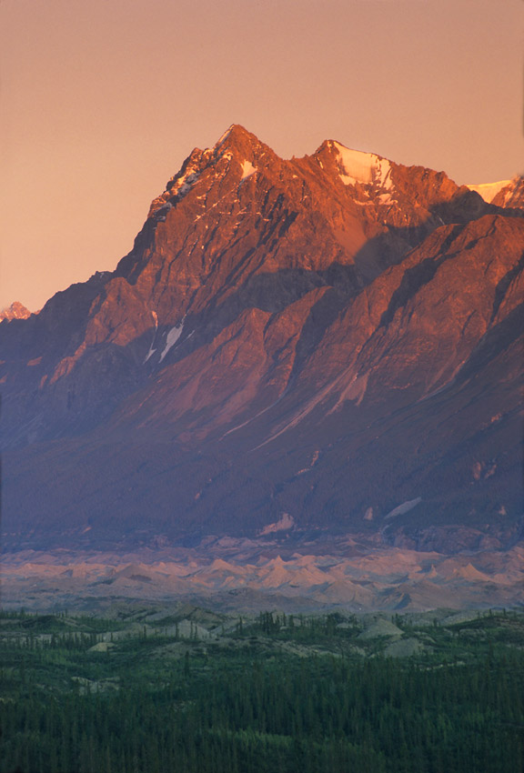 Wrangell-St. Elias National Park backpacking trips photo.