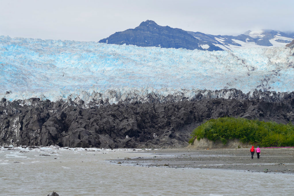 Guided Icy Bay Alaska Sea Kayaking trip Yahtse Glacier and St. Elias Mountains, Icy Bay sea kayaking trip, Wrangell-St. Elias National Park, Alaska.