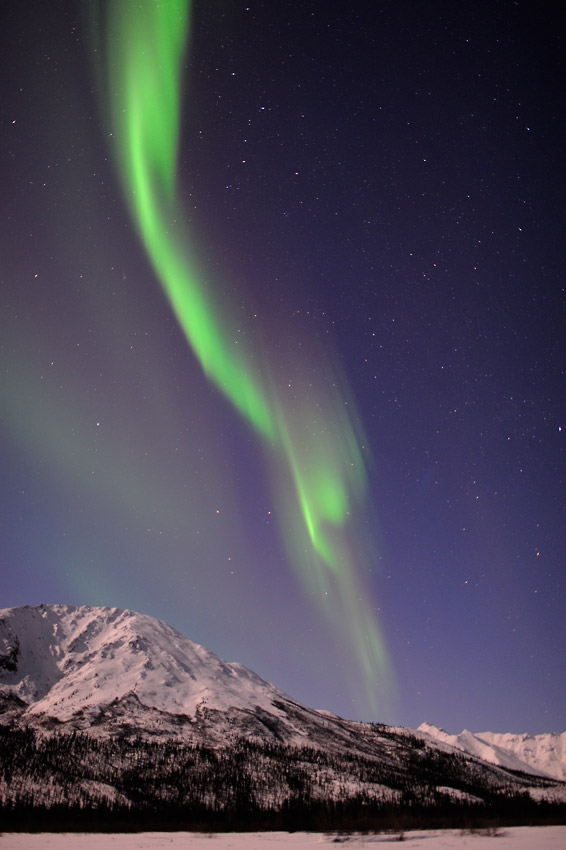 Photo tours for Northern lights and Alaska Mountains