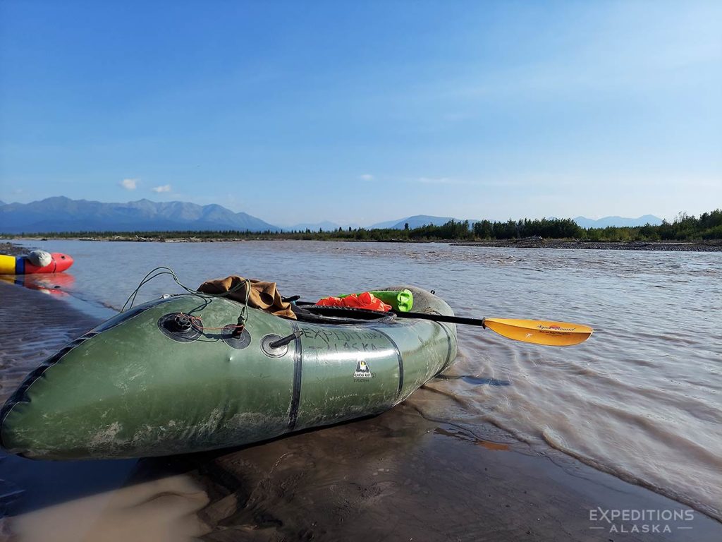 Packraft and Copper River, Camping by the Copper River, Wrangell St. Elias National Park.